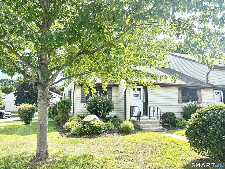 1st image of 6 Oak Forest Drive #1