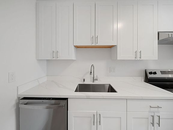 4th image of 1145-1157 Edgeworth Ave #75778f968