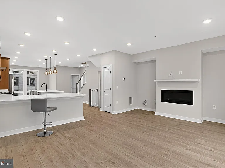 3612 Farr Ave — Photo 15