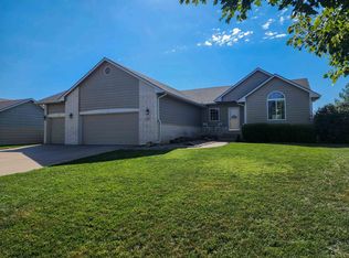 10907 W Lantana St, Wichita, KS 67205