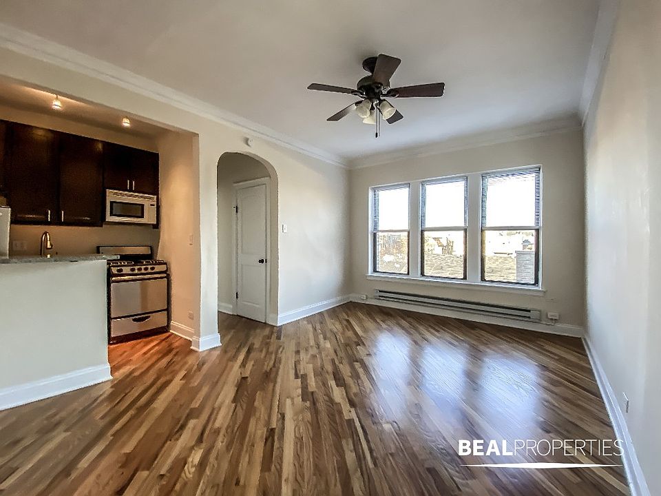 1st image of 4614 N Paulina St APT 411