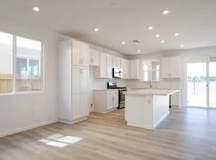 844 J St, Galt, CA 95632