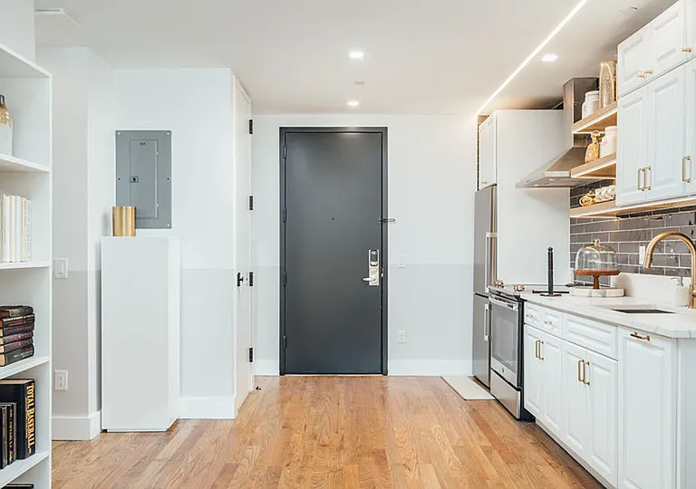 115 Stanwix St #605 — Photo 3