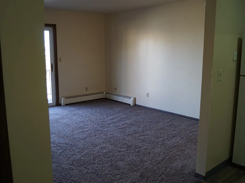 Arnold's Park Apartments