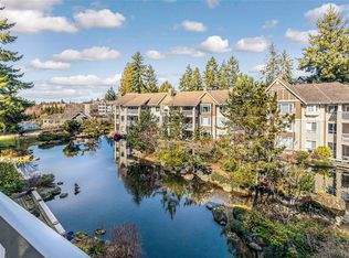 5685 Edgewater Ln #315, Nanaimo, BC