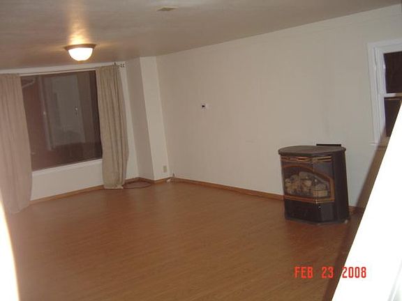 4th image of 915 Jennings St