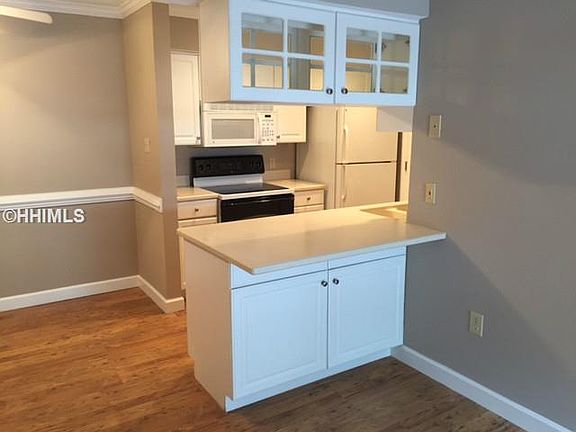 2nd image of 141 Lamotte Dr