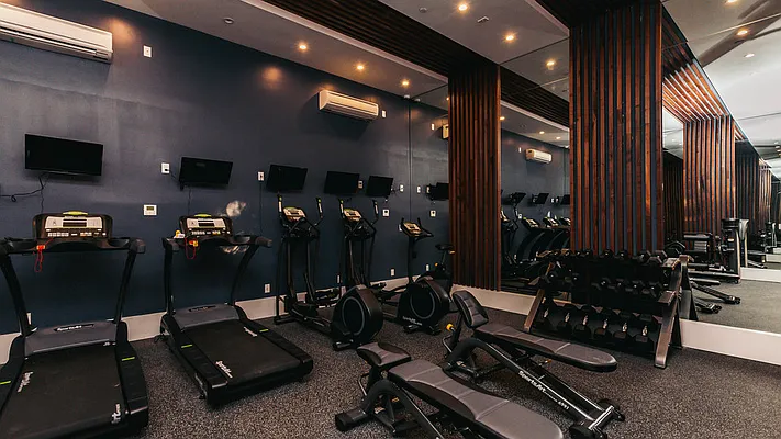 Rented by Nooklyn NYC LLC | media 21