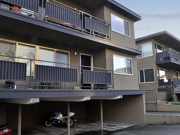 3rd image of 1417 NW 64th St #5
