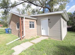 6016 Fossen Dr, Davenport, IA 52802