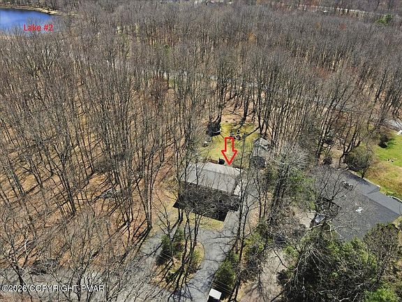 3rd image of 64 Beaver Dr