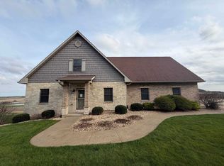 16250 Panoramic Vw, Sherrill, IA 52073