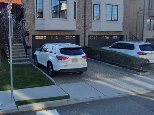 1548 13th St, Fort Lee, NJ 07024