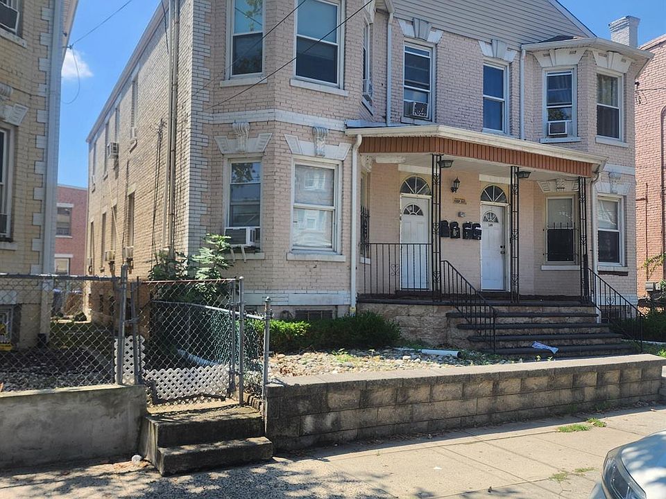 1st image of 149 Lewis St #1A