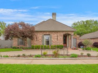 110 Stone Hill Rd, Lafayette, LA 70508