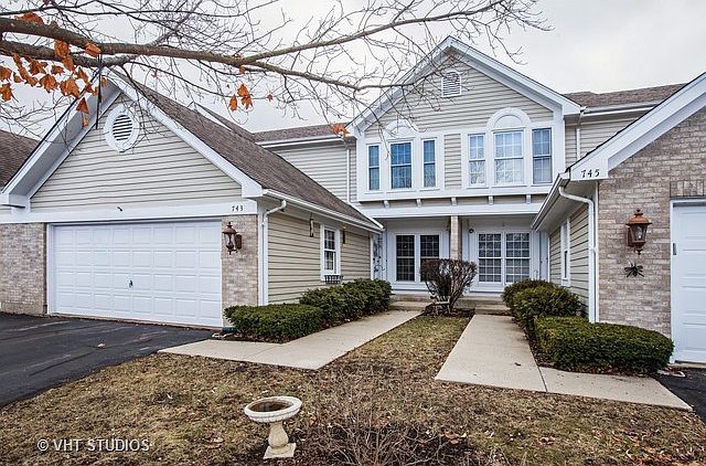 1st image of 743 Regency Park Dr
