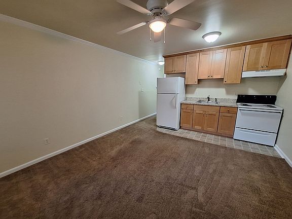 4th image of 752 McGuire Pl APT 9