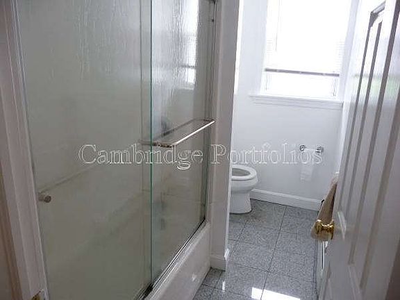 4th image of 164 White St #1