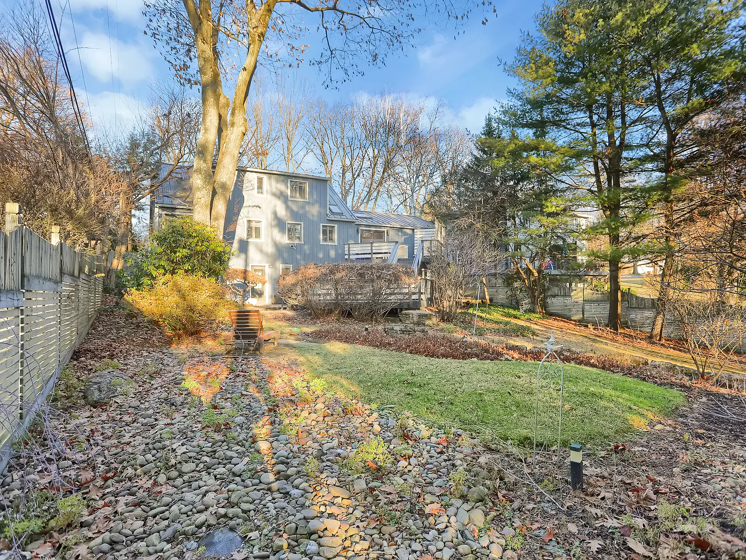 712 Franklin St — Photo 2