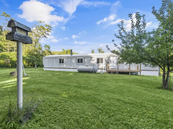 N6097 Spur Rd, Porterfield, WI 54159