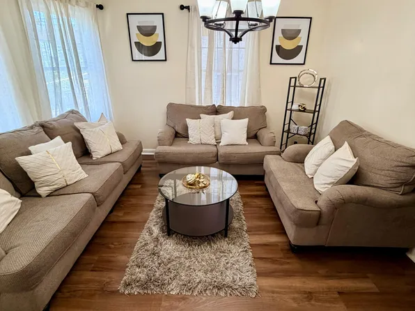 19 Elma St Floor 2, Providence, RI 02905