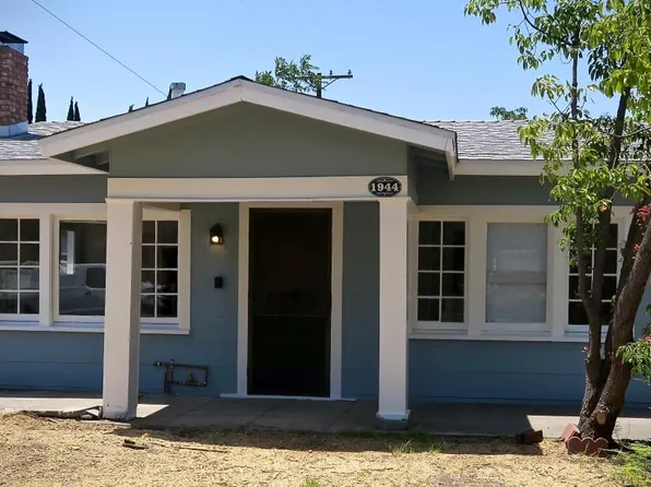 1944 Glenwood Rd, Glendale, CA 91201