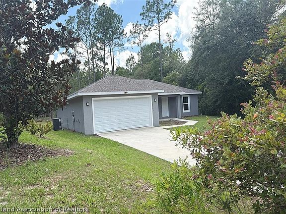 2nd image of 10102 SW 188th Cir