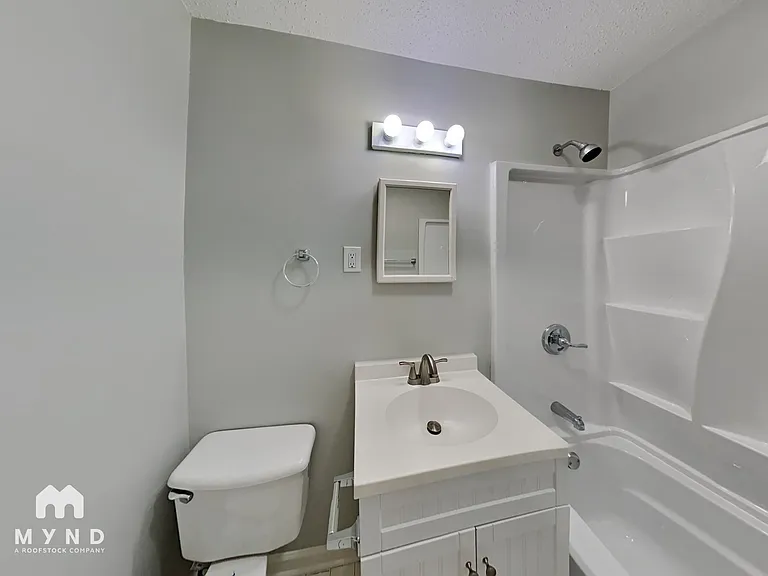 528 Efird St — Photo 24