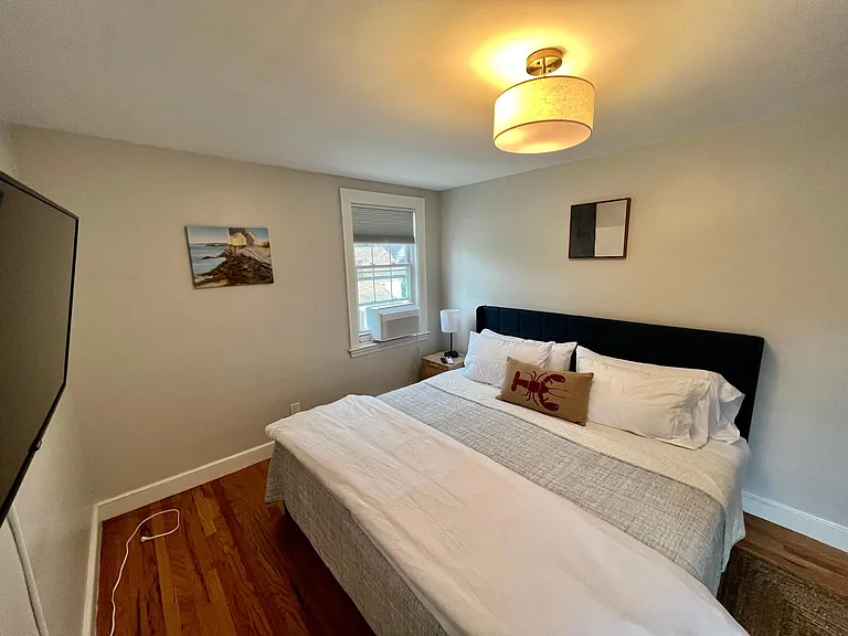 12 Willard St #3 — Photo 8