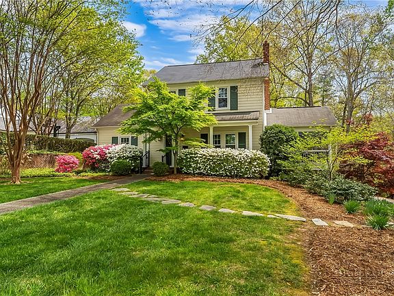 4th image of 115 Riverside Court
