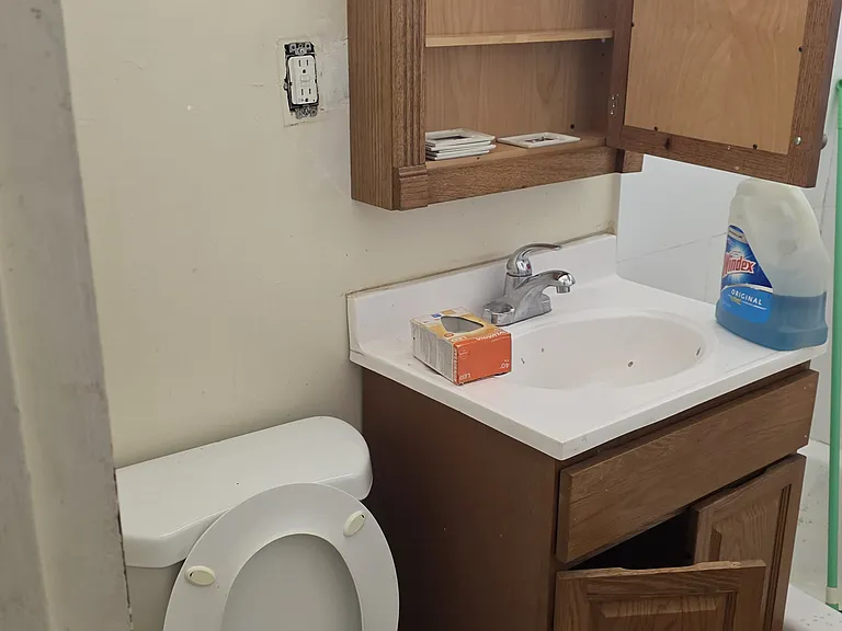 1-79 College Ave #4 — Photo 7