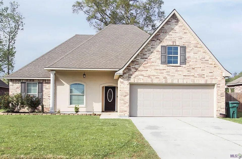1st image of 28572 Gray Eagle Dr