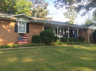 710 Woodlake Rd, Anderson, SC 29621