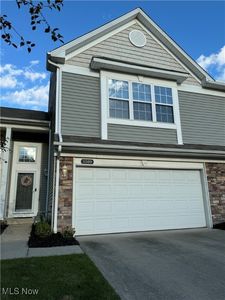 8509 Roxbury Ct, Olmsted Township, OH, 44138