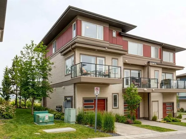 501 N River Heights Dr #500, Cochrane, AB T4C 2L3