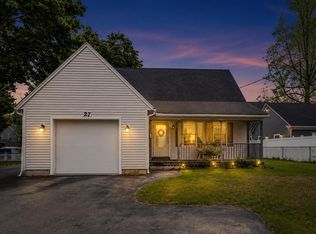 27 Clinton St, Concord, NH 03301