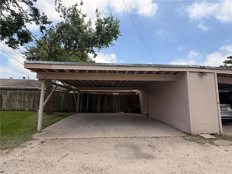 6510 Pharaoh Dr #B — Photo 14