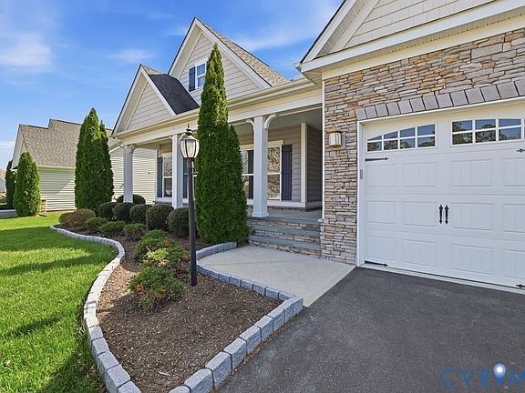 2nd image of 8712 Bailey Hill Rd