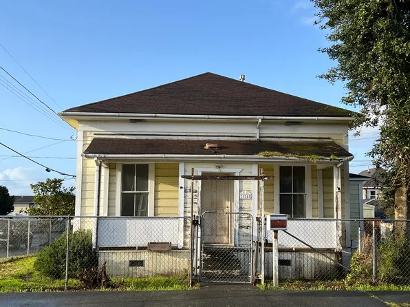 134 W Simpson St, Eureka, CA 95501