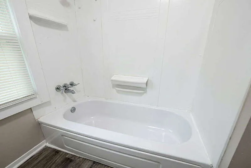 218 Irving Avenue - 1 — Photo 2