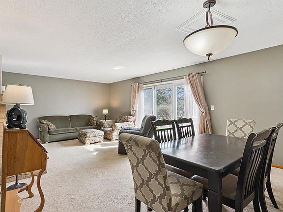 5th image of 2610 McClain Dr
