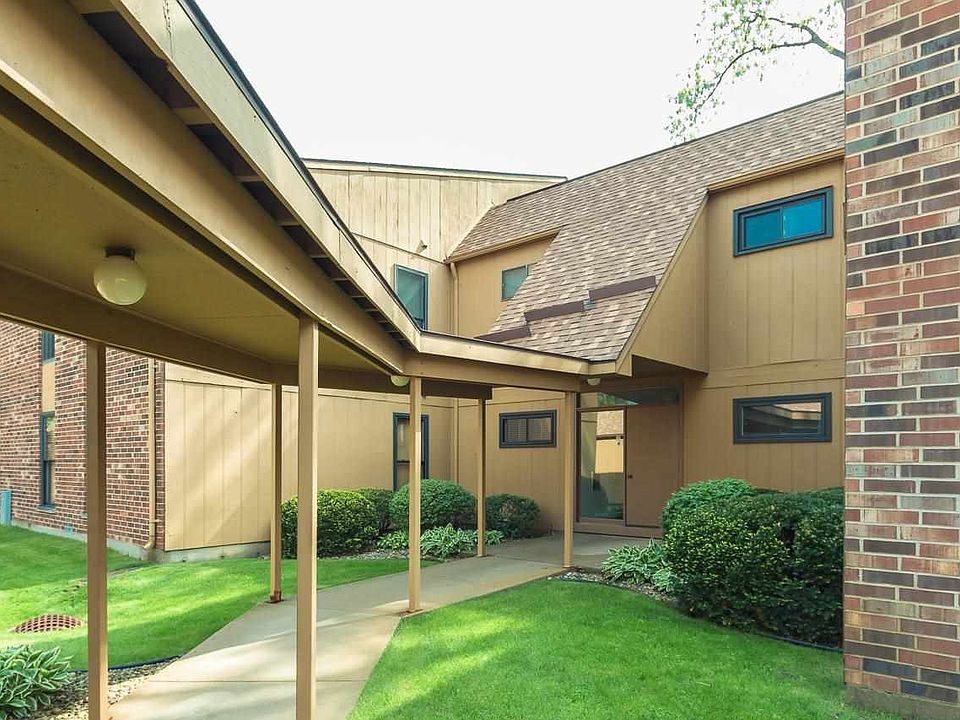 1st image of 1934 Bridgeview Trl APT B