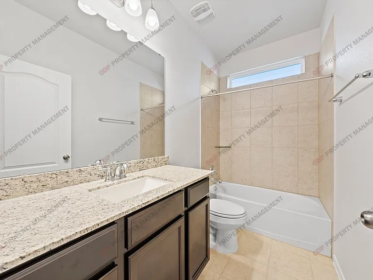 2221 Chia Ct — Photo 12