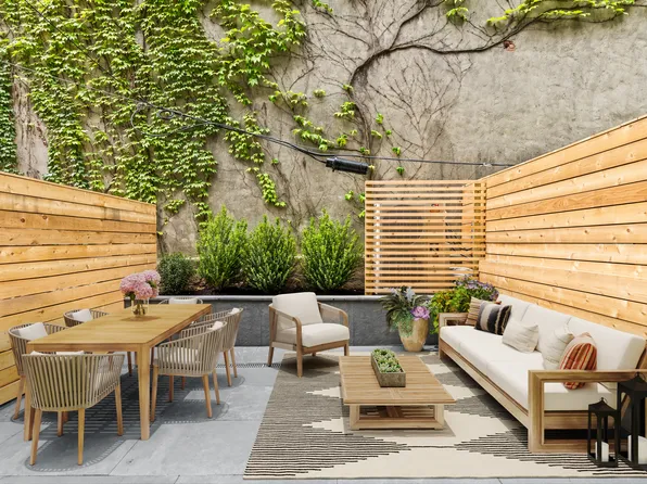 744 Park Place image 9 of 14