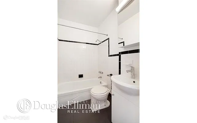 Rented by Douglas Elliman | media 34