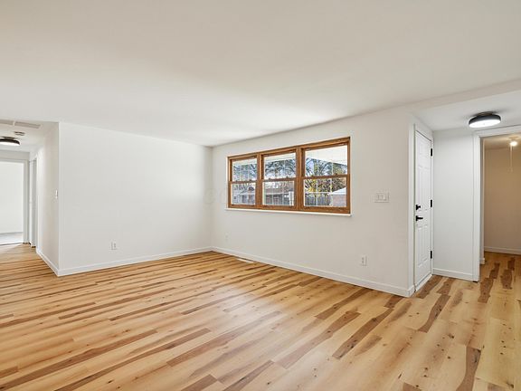3rd image of 5654 Buenos Aires Blvd