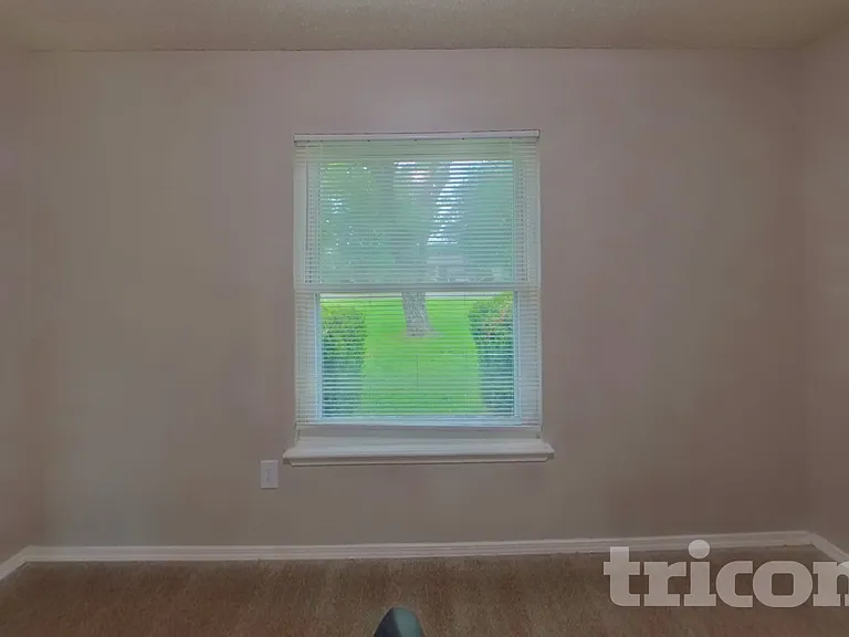 1865 Shannon Lake Dr — Photo 14