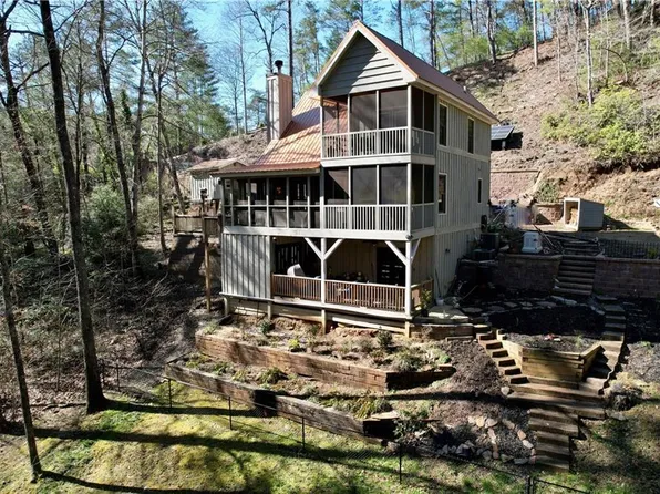 111 Teaberry Ridge Rd, Talking Rock, GA 30175