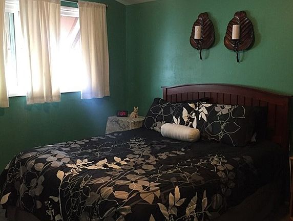 4th image of 20319 Devlin Ave
