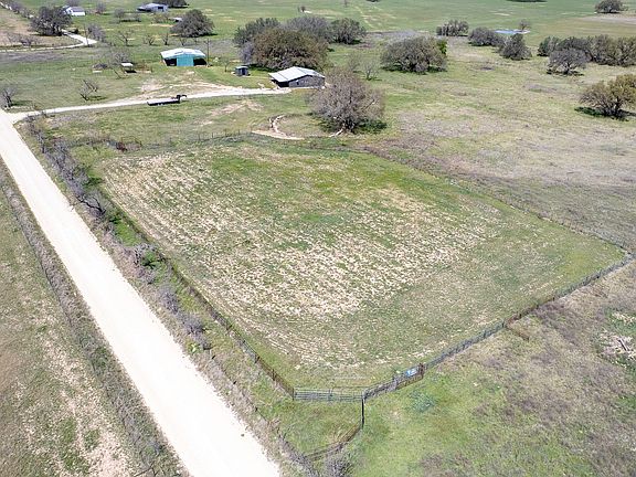 3rd image of 951 County Road 347